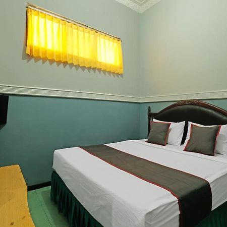 Collection O 91914 Hotel Citra Dewi 2 Int'S Semarang Exteriör bild