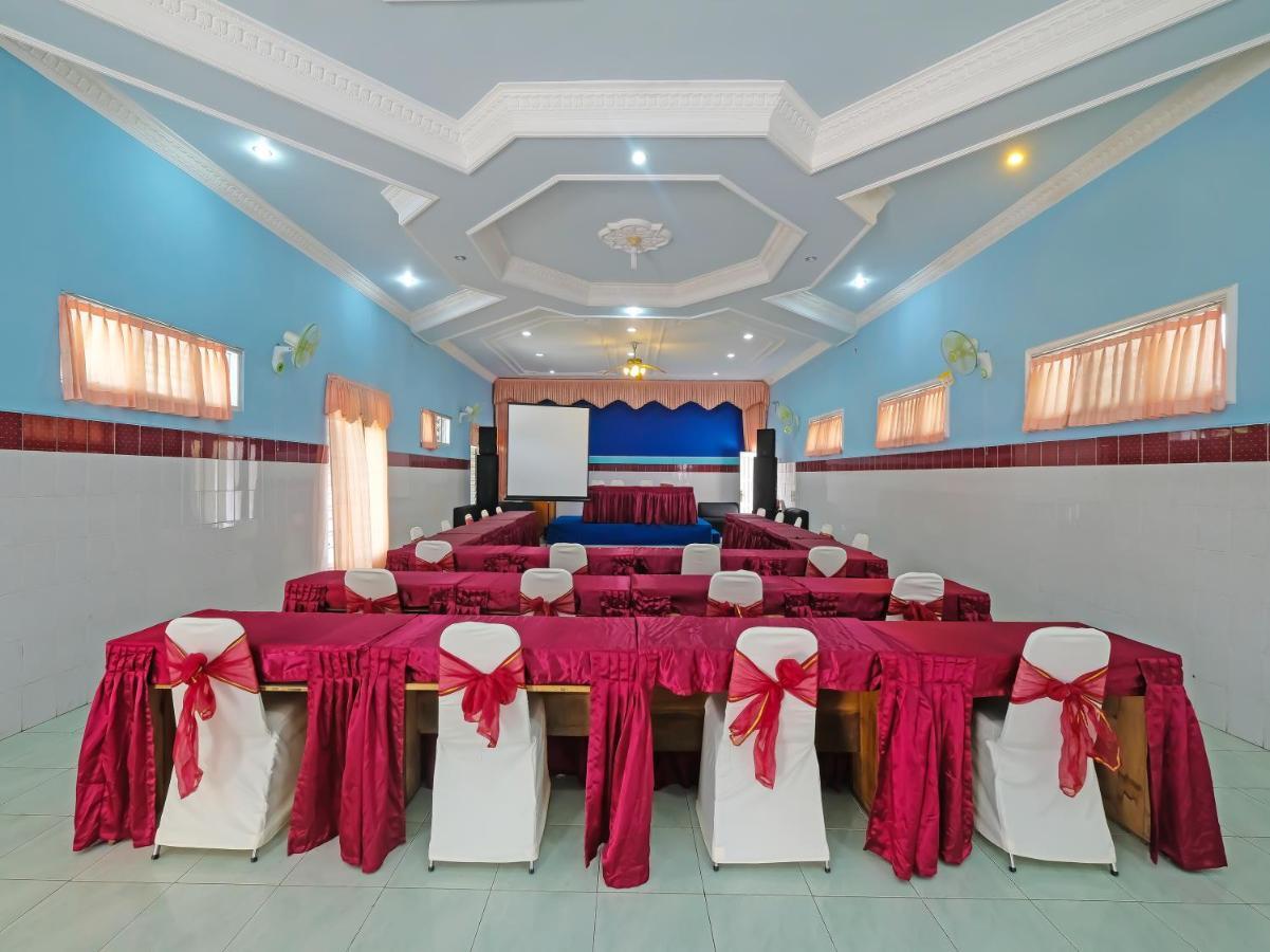 Collection O 91914 Hotel Citra Dewi 2 Int'S Semarang Exteriör bild